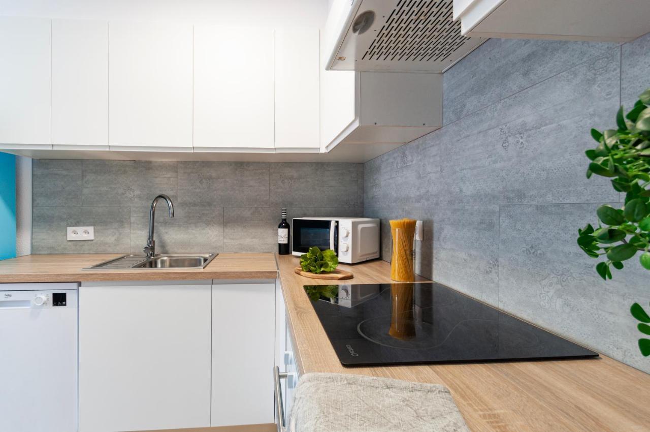 Apartamento en Poblat Típic Empuriabrava Exterior foto